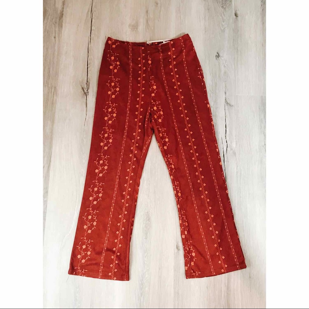 Wild Honey Floral Flare Pants✨Brand New!